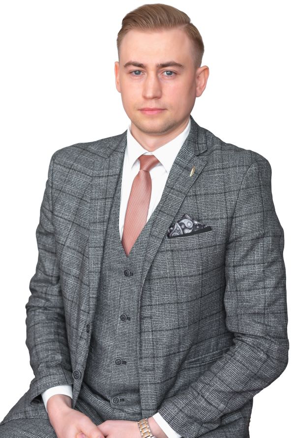 Албуков Николай Николаевич.